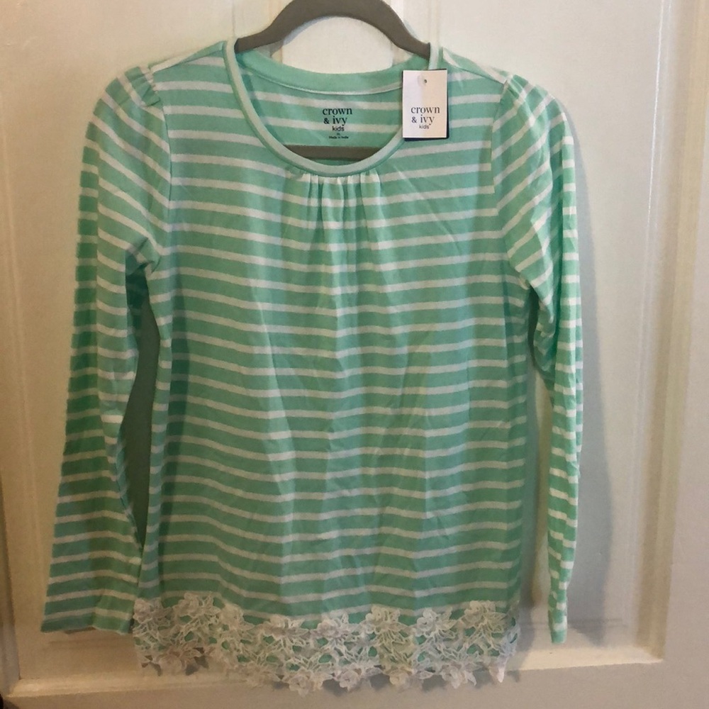 Girls long sleeve lace hem tee